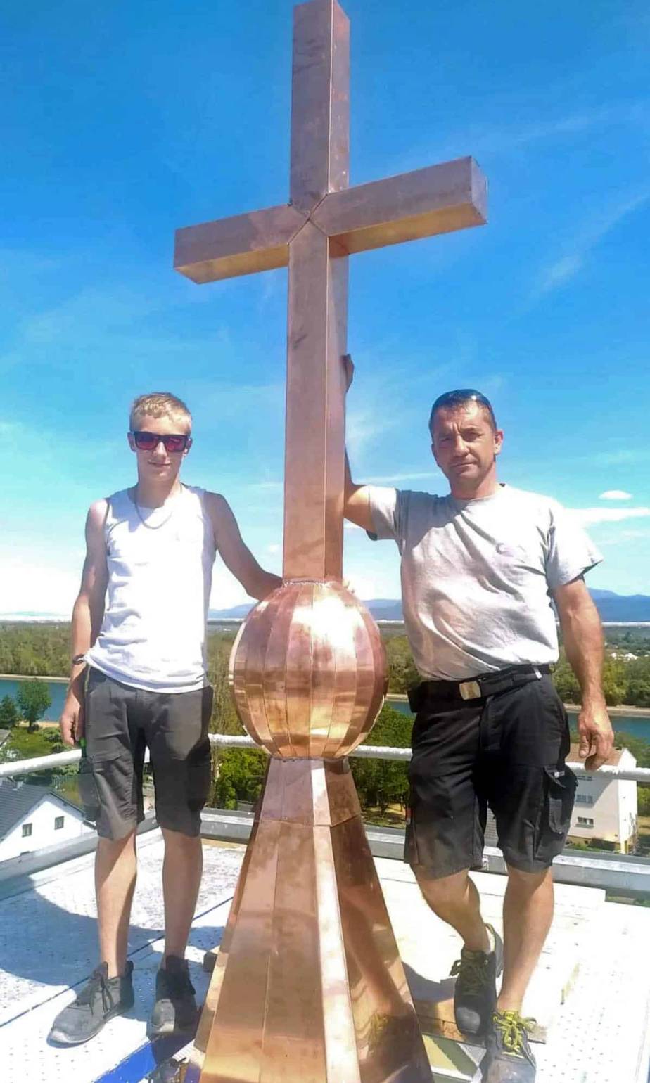 Sebastien Guillon et fils sur chantier dans le Haut-Rhin